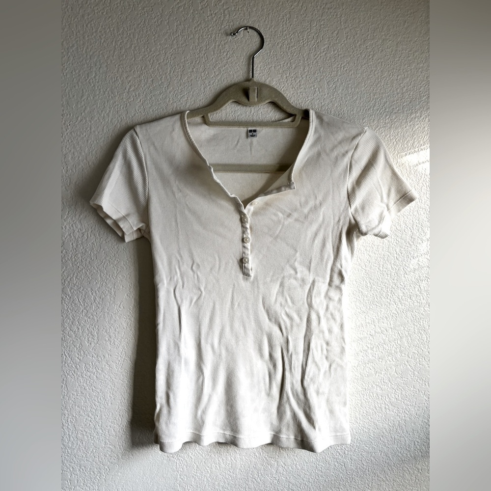 Ribbed Henley Short-Sleeved T-shirt